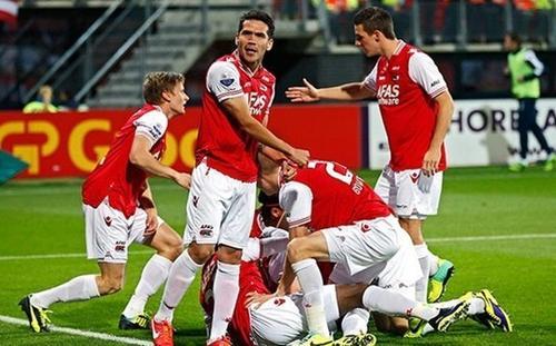 在前几届世 在前几届世