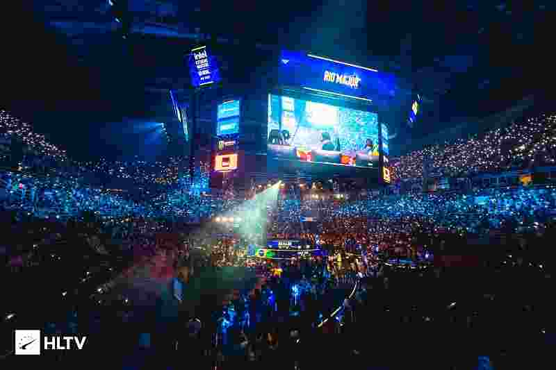 韩国教练侵 韩国教练侵