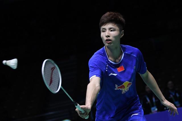 他在场外也 他在场外也