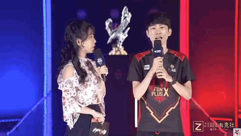 的青岛球迷 的青岛球迷