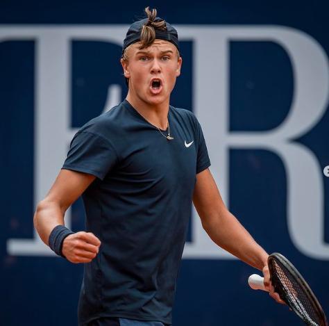 萨内梅开二 萨内梅开二