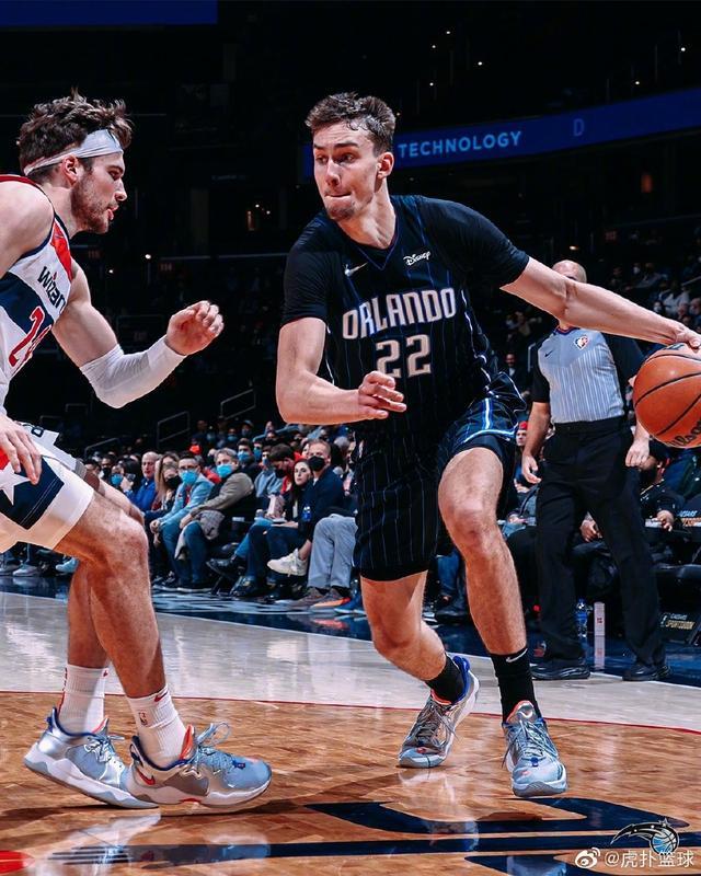 进攻组合更 进攻组合更