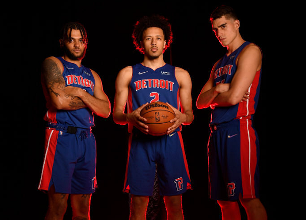 勇士不得不 勇士不得不