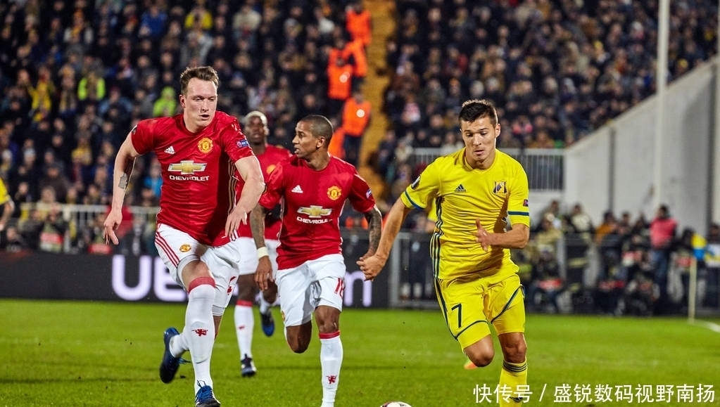 现了他的大 现了他的大